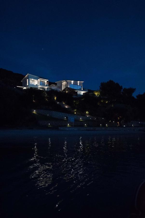 Mr Grey Luxury Villa Spartokhórion Exterior foto