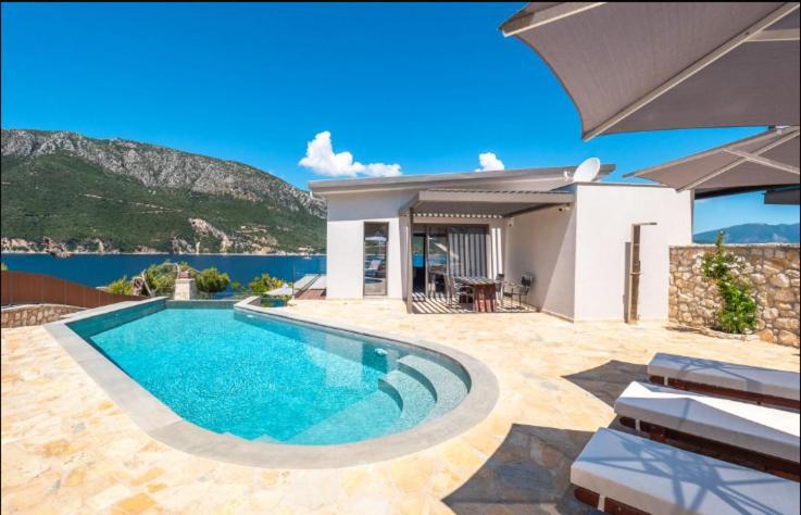 Mr Grey Luxury Villa Spartokhórion Exterior foto